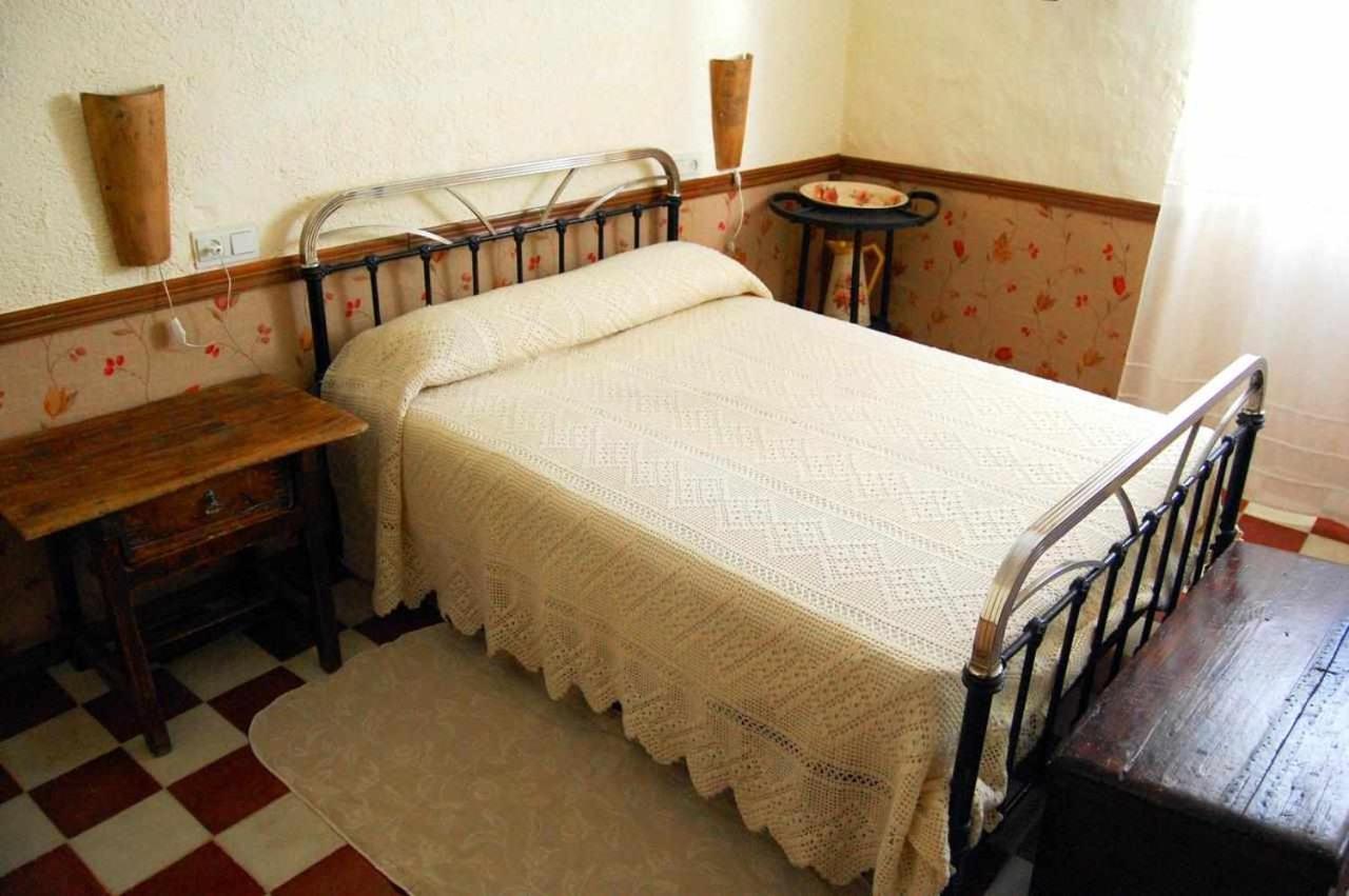 Cortijo La Gineta Vendégház Alcalá la Real Kültér fotó